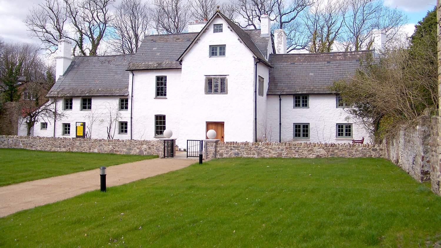 Outside of Llanyrafon Manor