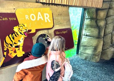 U-Turn Round – London Zoo