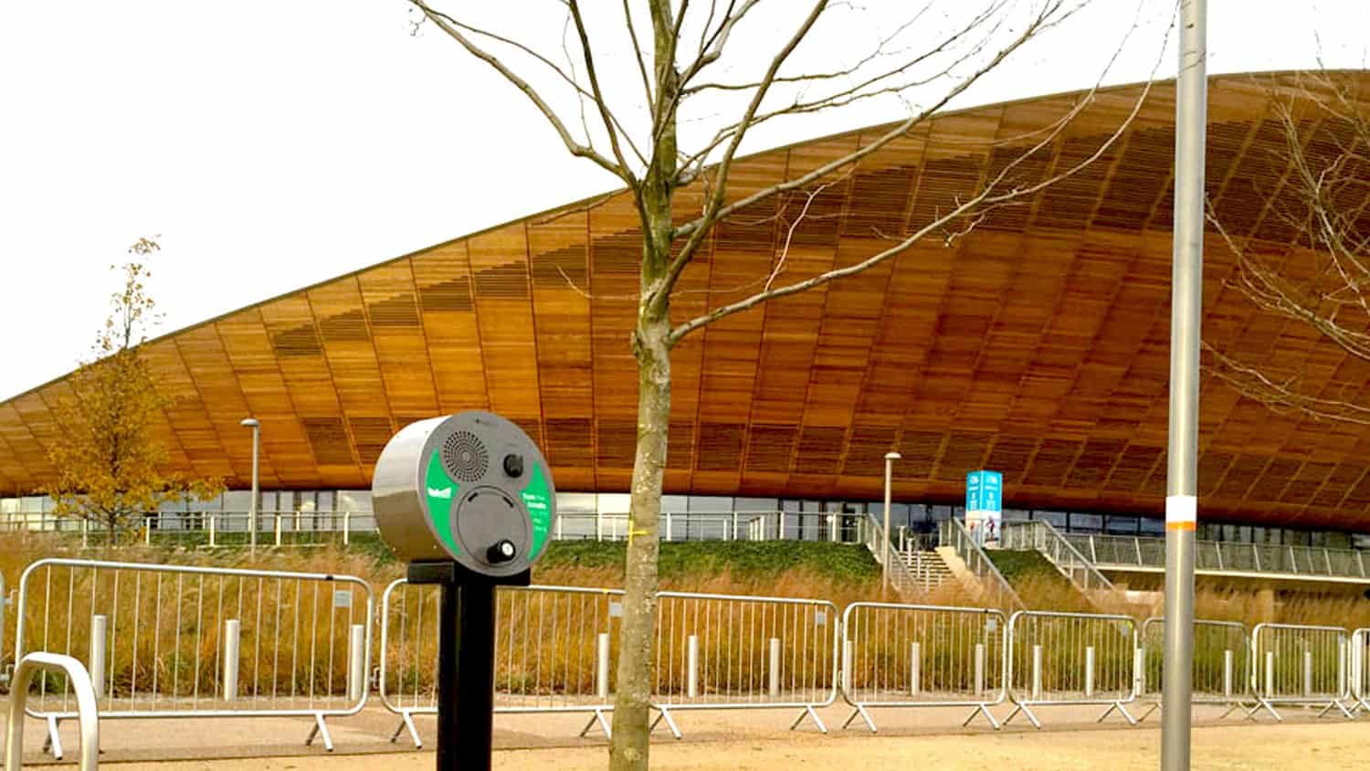 U-Turn Round Queen Elizabeth Olympic Park