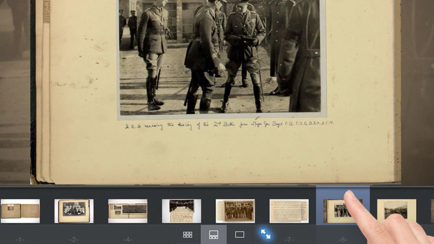 Image Gallery Viewer iPad Heritage Interactive