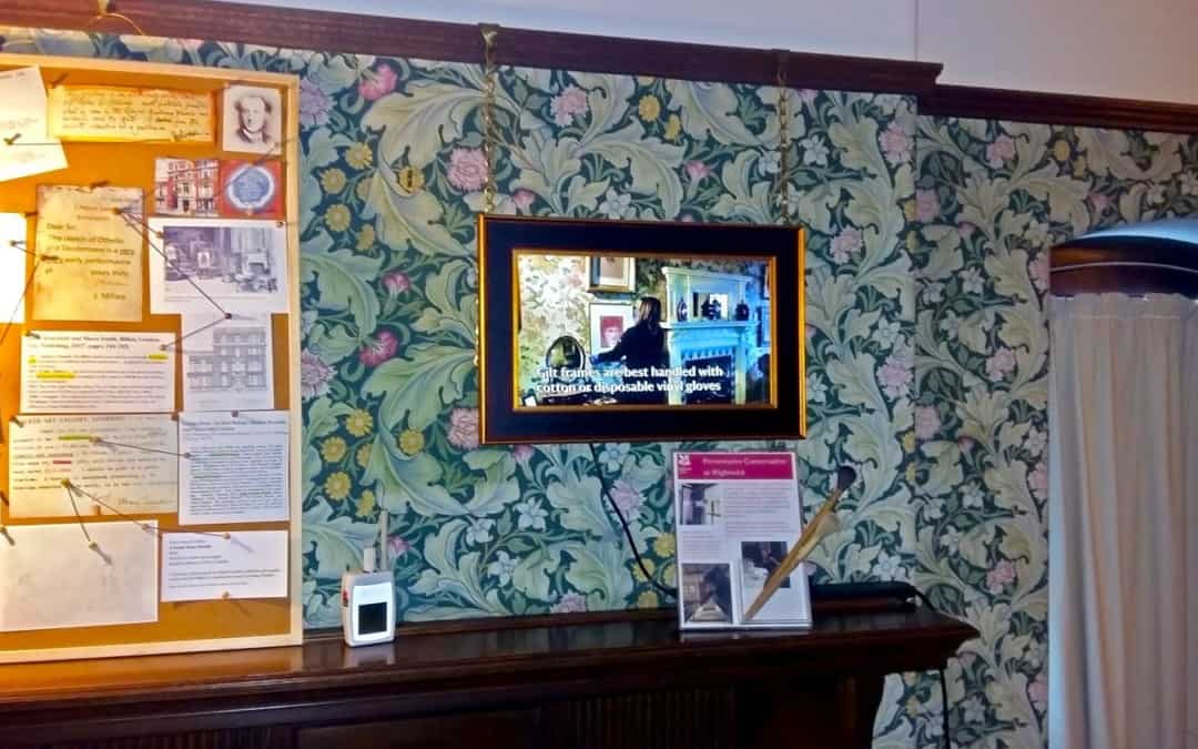 15" & 22" Open Frame Video Screen – Wightwick Manor & Gardens