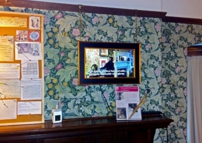 15" & 22" Open Frame Video Screen – Wightwick Manor & Gardens