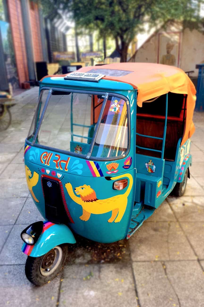 ZSL London Zoo Land of the Lions Bespoke Tuk Tuk by Blackbox-av