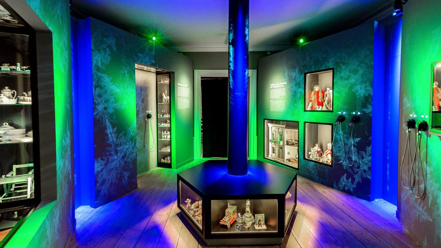 Roskilde Museum Installation with Blackbox-av AutoPlay Single Cup Headphones