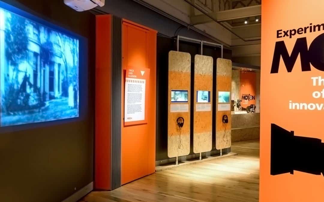 Open Framed Video Screens – Brighton Museum