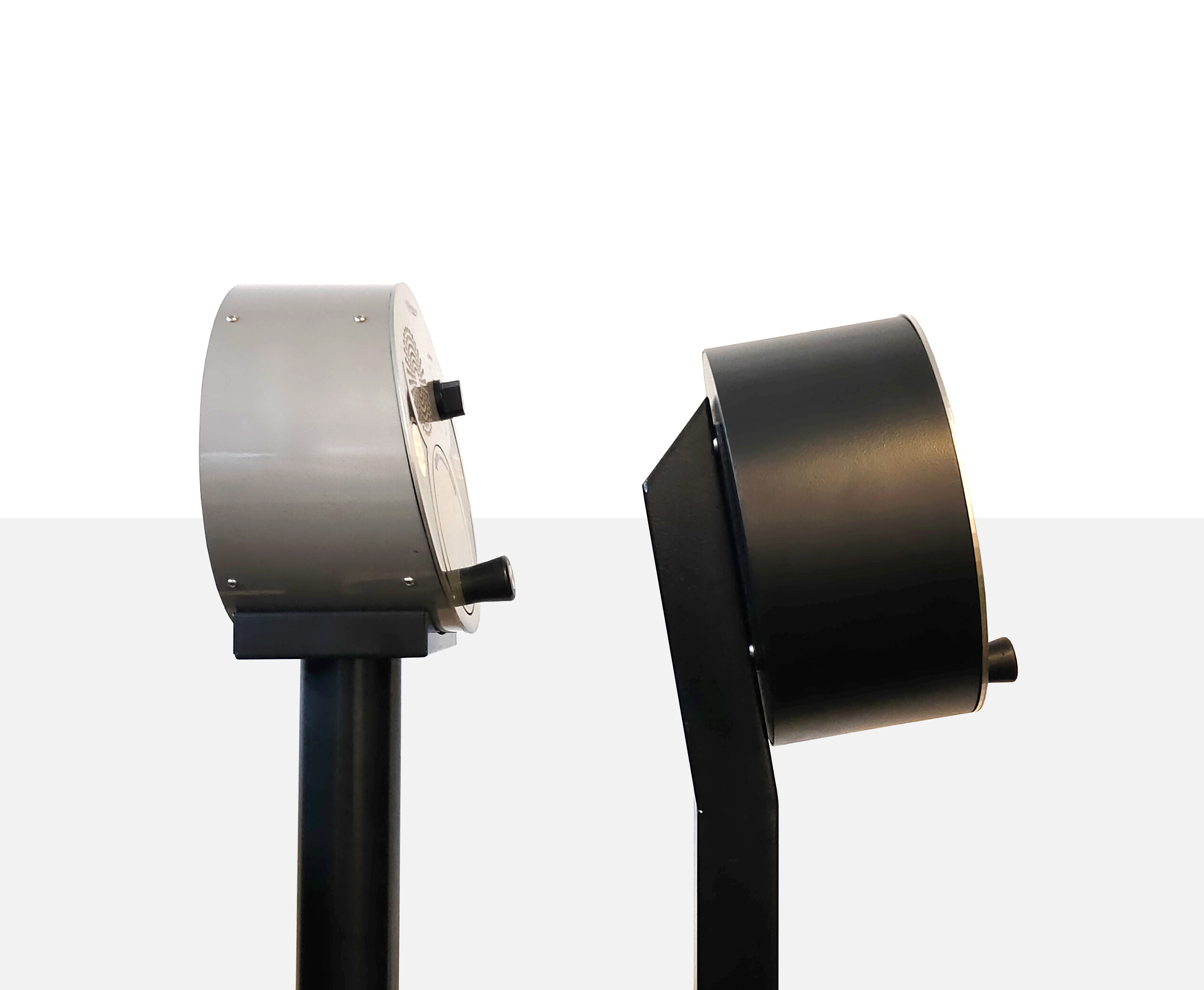 U-Turn Round Third and Fourth Generation Side By Side Outdoor Audio Player U-Turn Round Third and Fourth Generation Side By Side Outdoor Audio Player