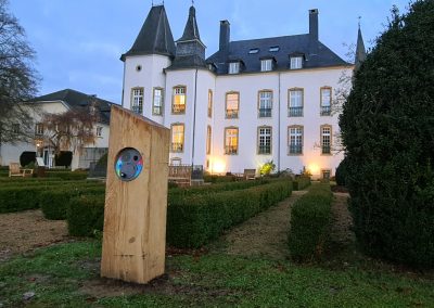 U-Turn Round – Munsbach Castle