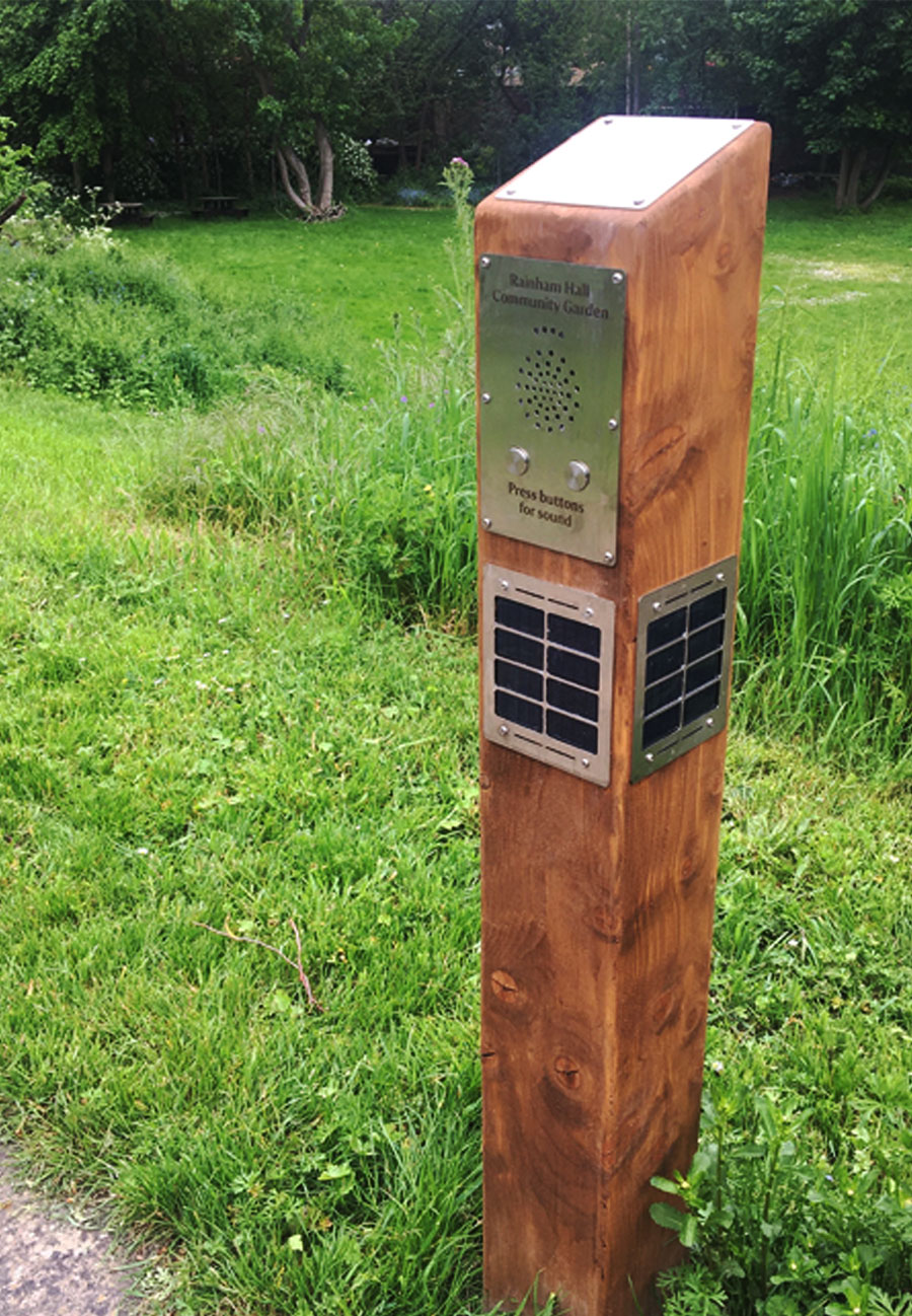 Solar Post at Rainham Hall