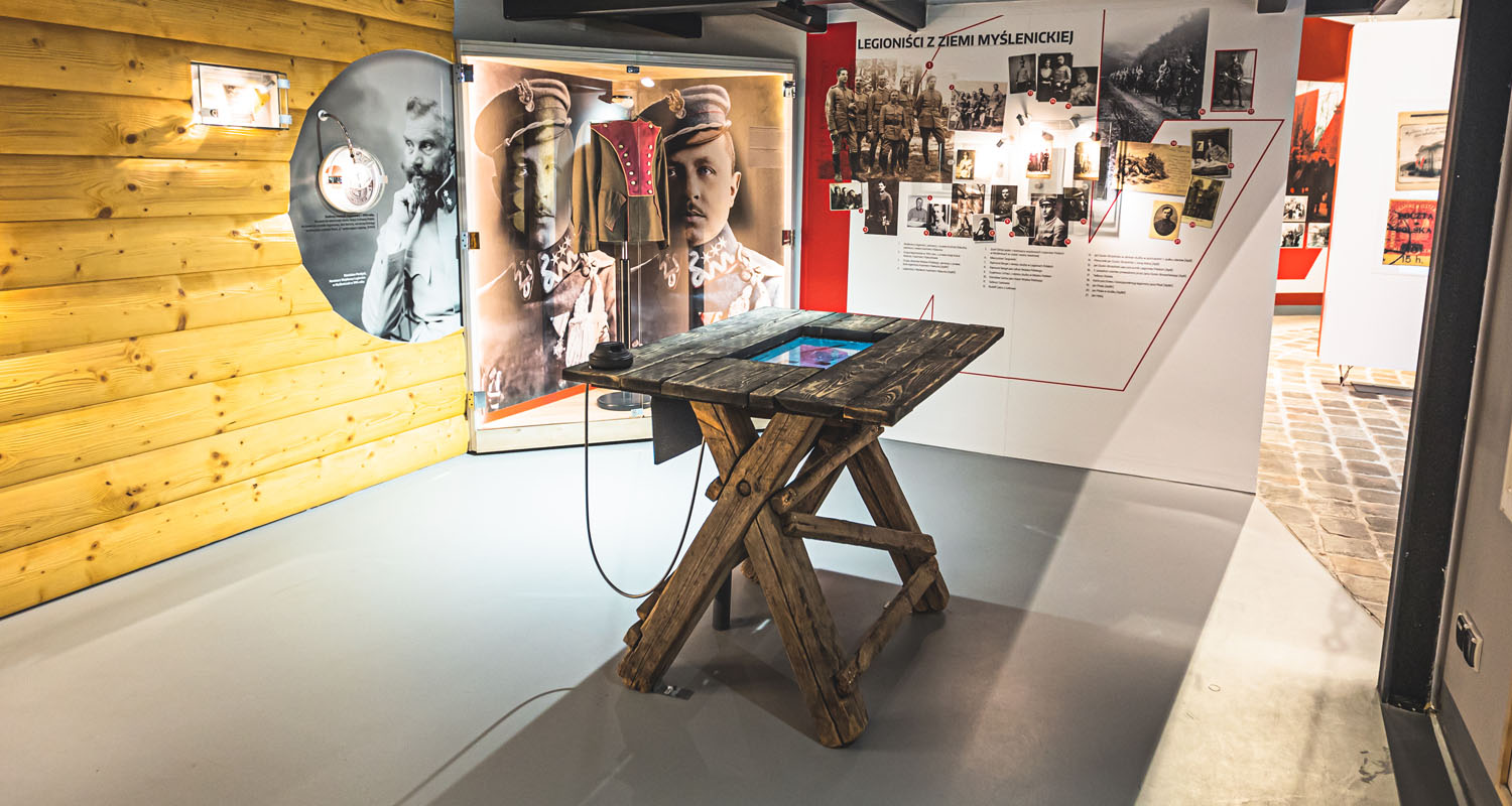 Single Cup Headphone installed on table at the Museum of Independence, Myslenice