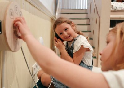 Single Cup Headphones – Children’s Museum Miiamilla