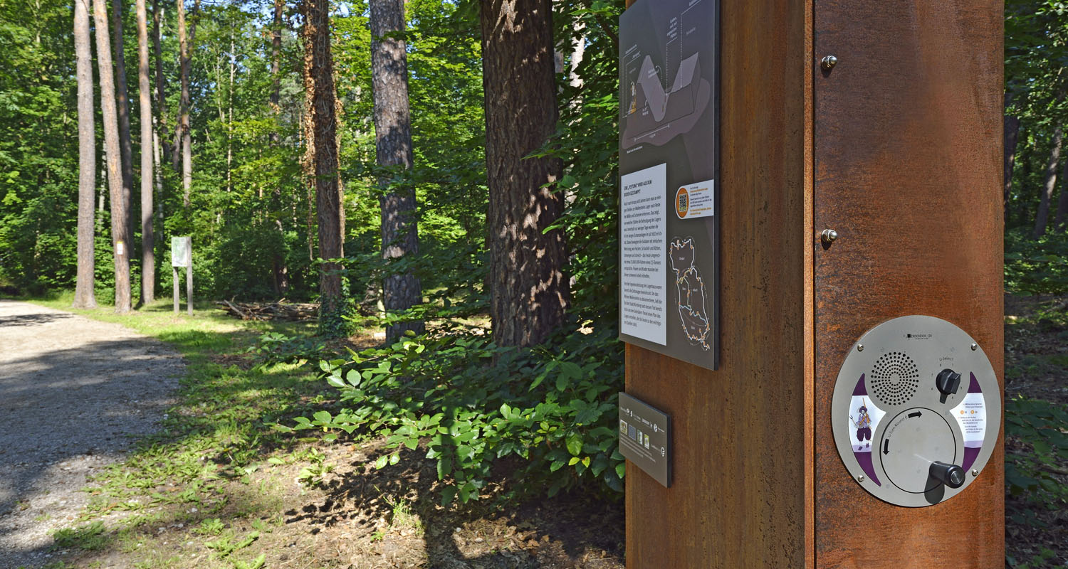 U-Turn installed in a bespoke stelae at Stein Wallenstein's Camp Adventure Trail